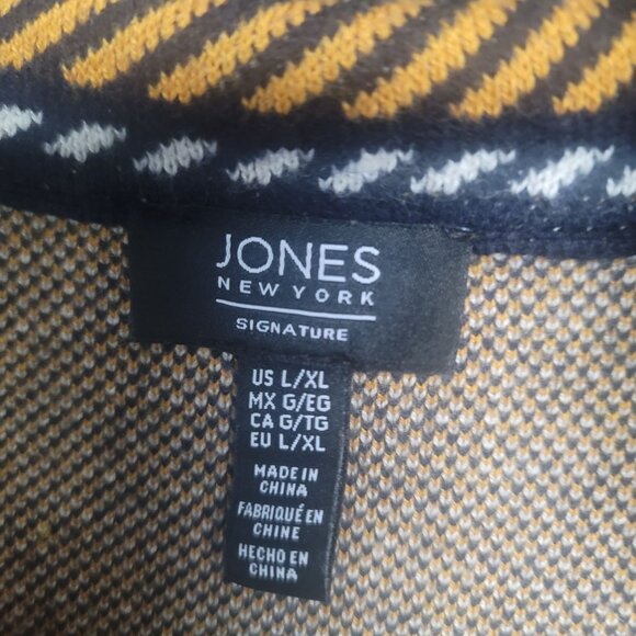 Jones New York Downtown Glam Full Zip Plaid Poncho. Size L/XL - Picture 4 of 7